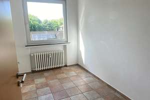 Schöne 3-Zimmer-Wohnung mit Balkon -DG – Beecker Str. 233, 47166 Alt-Hamborn, Duisburg – Vorschaubild 6