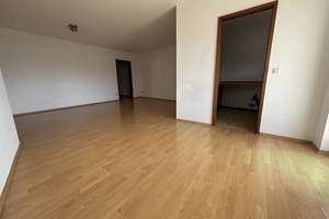 ER-Zentrum 2-Zimmer Wohnung+Küche+Balkon – Die vollständige Adresse der Immobilie erhältst du vom Anbieter., 91052 Rathausplatz, Erlangen – Vorschaubild 3