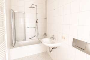 Moderne 2-Raum-Wohnung mit Balkon + Tiefgarage & Fahrstuhl – Schulstraße 25, 9125 Altchemnitz, Chemnitz – Vorschaubild 9