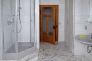 4-ZI-WOHNUNG MIT EBK IM 4. OG OHNE LIFT-OHNE BALKON IN JUGENDSTILHAUS IN RUHIGER UND ZENTRALER LAGE – Königswarterstraße 66, 90762 Stadtpark, Stadtgrenze, Fürth – Vorschaubild 14