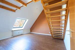 Großzügige Dachgeschoss-Wohnung 3 Zimmer + 2 Galerien mit großer Terrasse in Berlin-Lichterfelde! – Die vollständige Adresse der Immobilie erhältst du vom Anbieter., 12207 Lichterfelde, Berlin – Vorschaubild 13