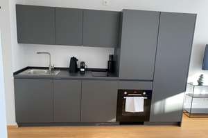 Luxuriöses, möbliertes Einzimmer-Apartment – Die vollständige Adresse der Immobilie erhältst du vom Anbieter., 81543 Siebenbrunn, München – Vorschaubild 9