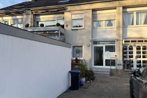 Attraktive 2-Zimmer-Dachgeschosswohnung mit offener Küche