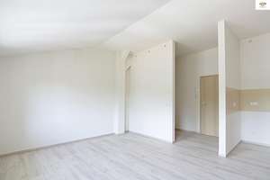 Sonniges Dach-Apartment mit EBK – Leipziger Str. 2A, 1097 Leipziger Vorstadt, Dresden – Vorschaubild 5