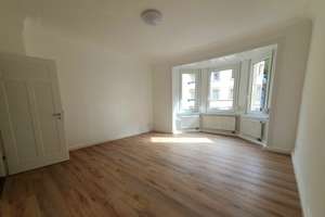 S-West - Neu renoviert! Große 3-Zimmer-WHG mit EBK u. kleinem Balkon 2.OG – Reinsburgstr. 150, 70197 Rotebühl, Stuttgart – Vorschaubild 5