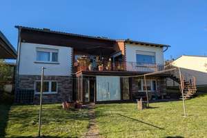 EFH mit schönem Grundstück und Fernblick – Die vollständige Adresse der Immobilie erhältst du vom Anbieter., 66955 Erlenbrunn, Pirmasens – Vorschaubild 2