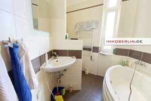 IMMOBERLIN.DE - Wunderbare Altbauwohnung mit Sonnenbalkon & Dachrohling in gefragter Lage – Die vollständige Adresse der Immobilie erhältst du vom Anbieter., 12203 Lichterfelde, Berlin – Vorschaubild 5