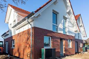 *NEUBAU Ersbezug** in Harsum ** Eingewachsenes Grundstück**Feldrandlage*Provisonsfrei – An der Schule 2C, 31177 Harsum – Vorschaubild 3