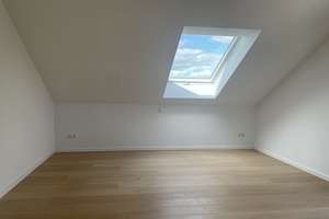4-ZIMMER-PENTHOUSE | ALLEINE AUF EINER EBENE | 2. TAGESLICHTBÄDER | EBK | LOGGIA – 60435 Berkersheim, Frankfurt am Main – Vorschaubild 10