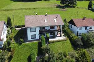 Das Allgäu vor den Augen - Großzügiges Zweifamilienhaus mit tollem Panoramablick – Die vollständige Adresse der Immobilie erhältst du vom Anbieter., 87463 Dietmannsried – Vorschaubild 3