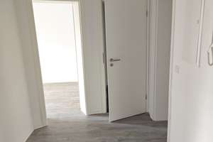 2 Raum Wohnung in Renovierung – Probstheidaer Str. 11, 4277 Connewitz, Leipzig – Vorschaubild 2