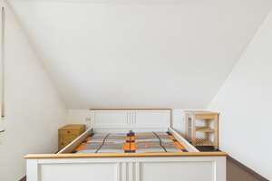 Helle Maisonette 60 m² mit Dachstudio 25 m², Balkon mit schöner Aussicht und Kfz-Stellplatz – Die vollständige Adresse der Immobilie erhältst du vom Anbieter., 70619 Heumaden, Stuttgart – Vorschaubild 9