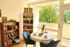 Möblierte Wohnung mit 1 Zimmern in Obersendling (in der Nähe der U3) (Nachmieter gesucht)