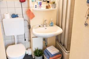 Attraktiver Wohnraum mit Entwicklungspotenzial – Die vollständige Adresse der Immobilie erhältst du vom Anbieter., 47169 Marxloh, Duisburg – Vorschaubild 6