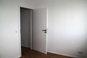 Frisch renovierte, helle, gut geschnittene 3-Zimmerwohnung mit Balkon in Bonn-Auerberg – Kölnstr. 482, 53117 Auerberg, Bonn – Vorschaubild 15