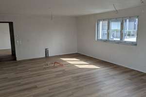 Erstbezug: Exklusives Penthouse in Duisburg-Baerl zum 01.08. zu vermieten! – Augustastr. 11, 47199 Baerl, Duisburg – Vorschaubild 5