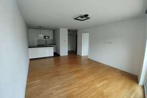 Modernes Wohnen in zentraler Lage: 51 m² (teilmöbliert) mit Walk-In Dusche, Aufzug & TG-Platz