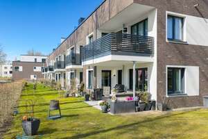Wohnkomfort auf einer Ebene:
4 Zimmer, Terrasse, Aufzug – Die vollständige Adresse der Immobilie erhältst du vom Anbieter., 22419 Langenhorn, Hamburg – Vorschaubild 10