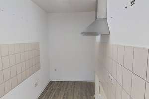 Großzügig geschnittene 3-Zimmer-Wohnung mit BALKON – Lahrkampstraße 23, 33104 Schloß Neuhaus, Paderborn – Vorschaubild 10