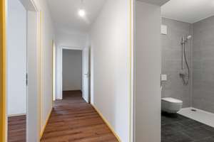 Traumhafte 4-Zimmer-Wohnung mit 2 Balkonen; Stellplatz, Einbauküche – Robert-Funari-Straße 24, 68309 Käfertal, Mannheim – Vorschaubild 9