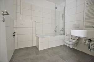 moderne, große 3-Zimmerwohnungen in Leipziger Stadtnähe – Perthesstraße/Gerichtsweg 1/7 D, 4317 Reudnitz-Thonberg, Leipzig – Vorschaubild 3