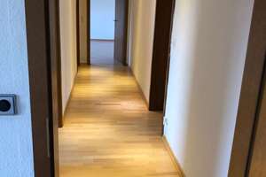 Die Gelegenheit! renovierte 4-Zimmerwohnung in Bielefeld – Die vollständige Adresse der Immobilie erhältst du vom Anbieter., 33605 Stieghorst, Bielefeld – Vorschaubild 2