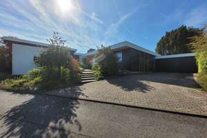 Freistehendes Einfamilienhaus mit Anbau – Am Tonnenberg 18, 56567 Neuwied – Vorschaubild 2