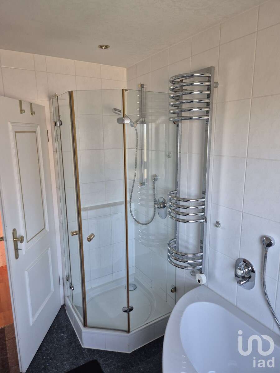 Immobilie in Schefflenz - Charmantes Haus in Feldrandlage mit Pool & einzigartigem Ambiente - Bild 7