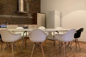 200 m² Wohnkomfort in zentraler Lage – 8 Zimmer, möbliert & ideal für gemeinschaftliches Wohnen – Die vollständige Adresse der Immobilie erhältst du vom Anbieter., 52062 Kaiserplatz, Aachen – Vorschaubild 4