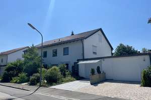 Ein Zuhause mit Potenzial 
Ruhige Doppelhaushälfte mit großen Südgarten – 82041 Oberhaching – Vorschaubild 2