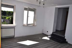 Zweifamilienhaus mit Einliegerwohnung 
– Solide Kapitalanlage oder Mehrgenerationenwohnen – Die vollständige Adresse der Immobilie erhältst du vom Anbieter., 57080 Eiserfeld, Siegen – Vorschaubild 24