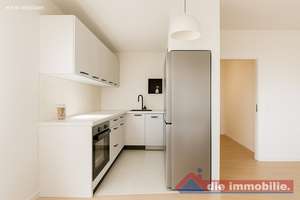 *** Vermietete 4-Zimmer-Wohnung mit Balkon & Stellplatz in Magdeburg/Herrenkrug *** – 39114 Herrenkrug, Magdeburg – Vorschaubild 3