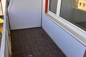 Renoviertes Zuhause mit zwei Zimmern, Balkon und EBK in Hannover Misburg – Seckbruchstraße 15, 30629 Misburg-Nord, Hannover – Vorschaubild 9