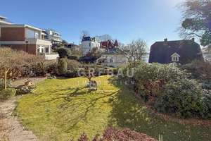 Rarität am Süllberg: Einfamilienhaus mit herrlichem Garten und Elbblick