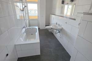 Citywohnen mit Charakter: Sanierte 2-Raumwohnung im modernen Altbau - Parkett, Balkon und EBK-Option – Lange Reihe 23, 4299 Stötteritz, Leipzig – Vorschaubild 3
