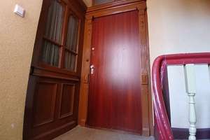 Nähe Rosenaupark, Pegnitzgrund + Altstadt!  Renovierte 4-Zi.-Altbauwohnung! – Die vollständige Adresse der Immobilie erhältst du vom Anbieter., 90429 Himpfelshof, Nürnberg – Vorschaubild 17