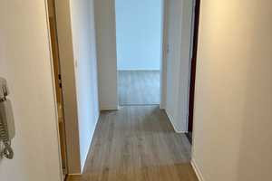 Sanierte gemütliche 2 Zimmerwohnung mit Balkon zum 01.03.2025 frei! – Rheinstr. 84, 27570 Bremerhaven – Vorschaubild 4