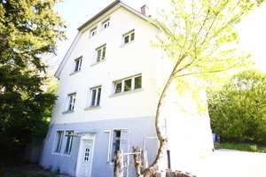 Charmantes Einfamilienhaus mit viel Potenzial – Die vollständige Adresse der Immobilie erhältst du vom Anbieter., 79790 Küssaberg – Vorschaubild 3