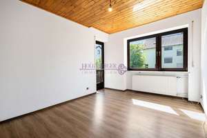 Großzügiges Dreifamilienhaus mit 2 vermieteten Einheiten und sofort bezugsfreier Maisonette-Wohnung! – Einhauser Straße 29, 93138 Lappersdorf – Vorschaubild 25