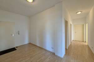 Gepflegte 4 Zi. Wohnung inkl. 2 Stellplätzen - zentrale Wohnlage  – 63069 Bieberer Berg, Offenbach am Main – Vorschaubild 6