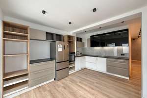 9-Zimmer-ETW mit Dachterrasse und Garage zum Erstbezug nach Kernsanierung – Die vollständige Adresse der Immobilie erhältst du vom Anbieter., 90459 Galgenhof, Nürnberg – Vorschaubild 12