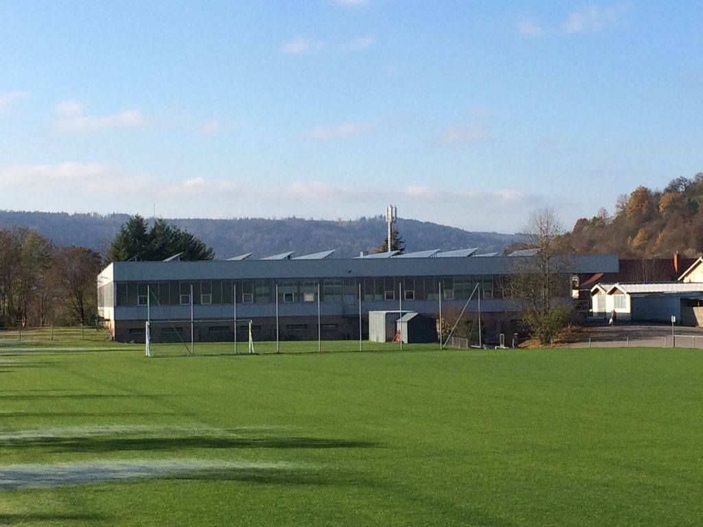 Gewerbe- und Büroflächen ca.2000 m² -gute ...