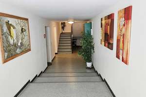 Ein 3-Zimmer-Logenplatz an der Sonne! 
Komfortwohnung mit Pool- & Saunanutzung in Bergisch Gladbach – Die vollständige Adresse der Immobilie erhältst du vom Anbieter., 51465 Stadtmitte, Bergisch Gladbach – Vorschaubild 2
