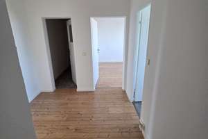 Frisch renovierte 4-Zimmer-Wohnung in ruhiger Lage mit Balkon – ideal für Familien – Tauchaer Straße 1-19,, 4357 Mockau-Nord, Leipzig – Vorschaubild 10