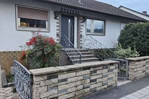 Bungalow in Riedstadt-Leeheim, verfügbar ab 01.03.2026 – Robert-Stolz-Straße 6, 64560 Riedstadt – Vorschaubild 1