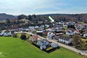 Effizienzhaus 40: Neuwertige Doppelhaushälfte mit 2 Garagen inmitten des Altmühtals – Sandweg 1a, 85137 Walting – Vorschaubild 25