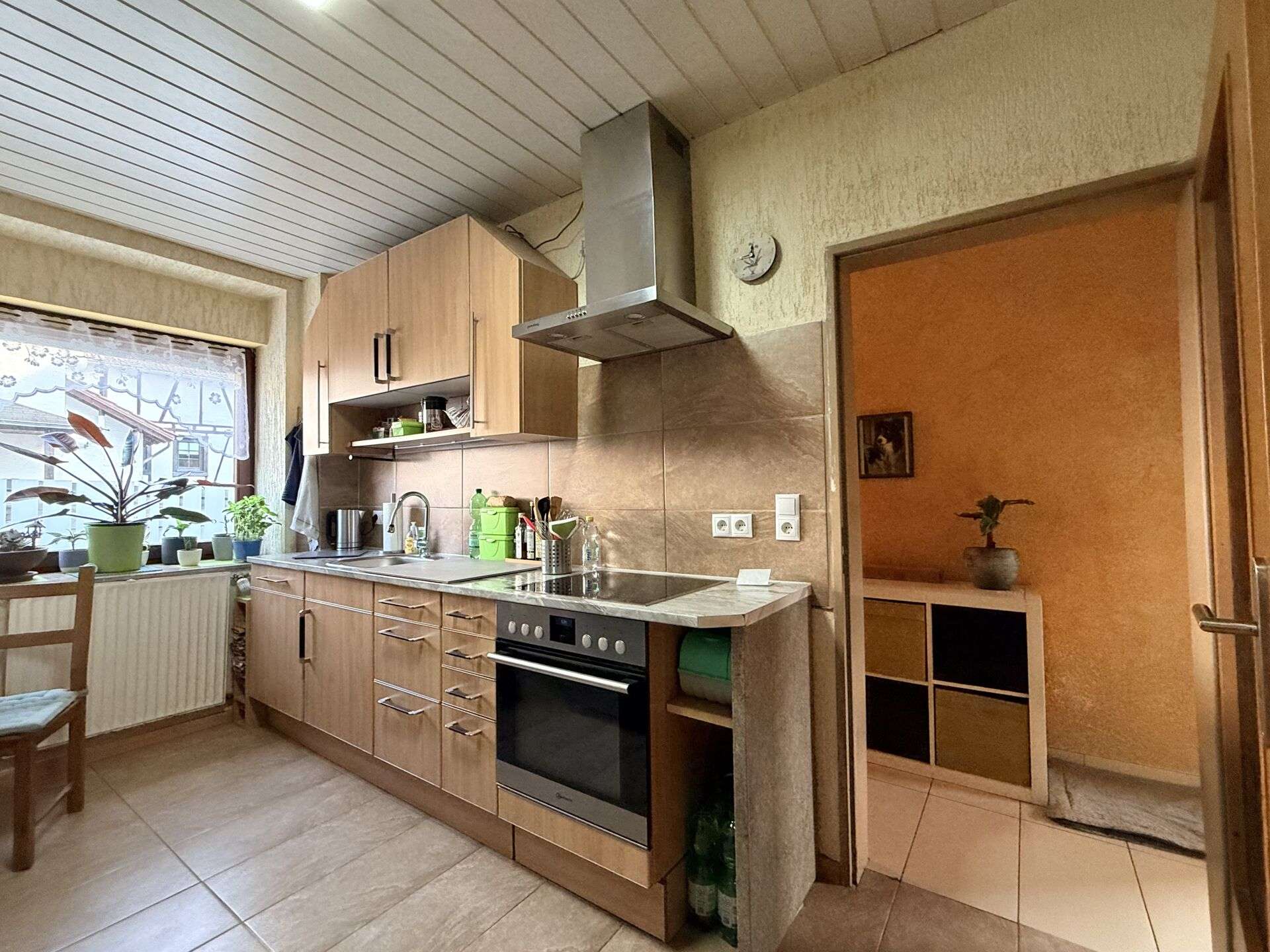 Immobilie in Neuwied - Platz ohne Kompromisse: Großzügiges Wohnhaus mit Scheune und Halle – Ihr Freiraum für Leben und Busi - Bild 8