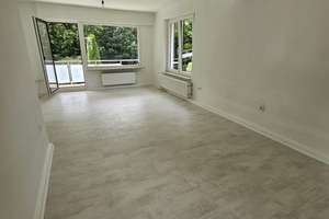 Helle 60 m² Wohnung direkt am Schloßpark/1. Reihe