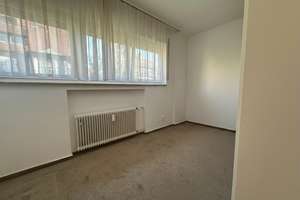 Charmante 3-Zimmer-Wohnung mit Balkon und Einbauküche – Die vollständige Adresse der Immobilie erhältst du vom Anbieter., 70376 Altenburg, Stuttgart – Vorschaubild 6