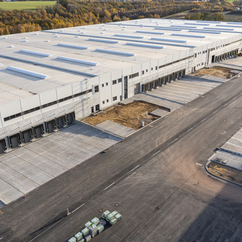 🚛 sofort verfügbar | ca. 9.300 m² bis ca. 66.500 m² Hallenfläche | Laufzeiten ab 6 Monaten